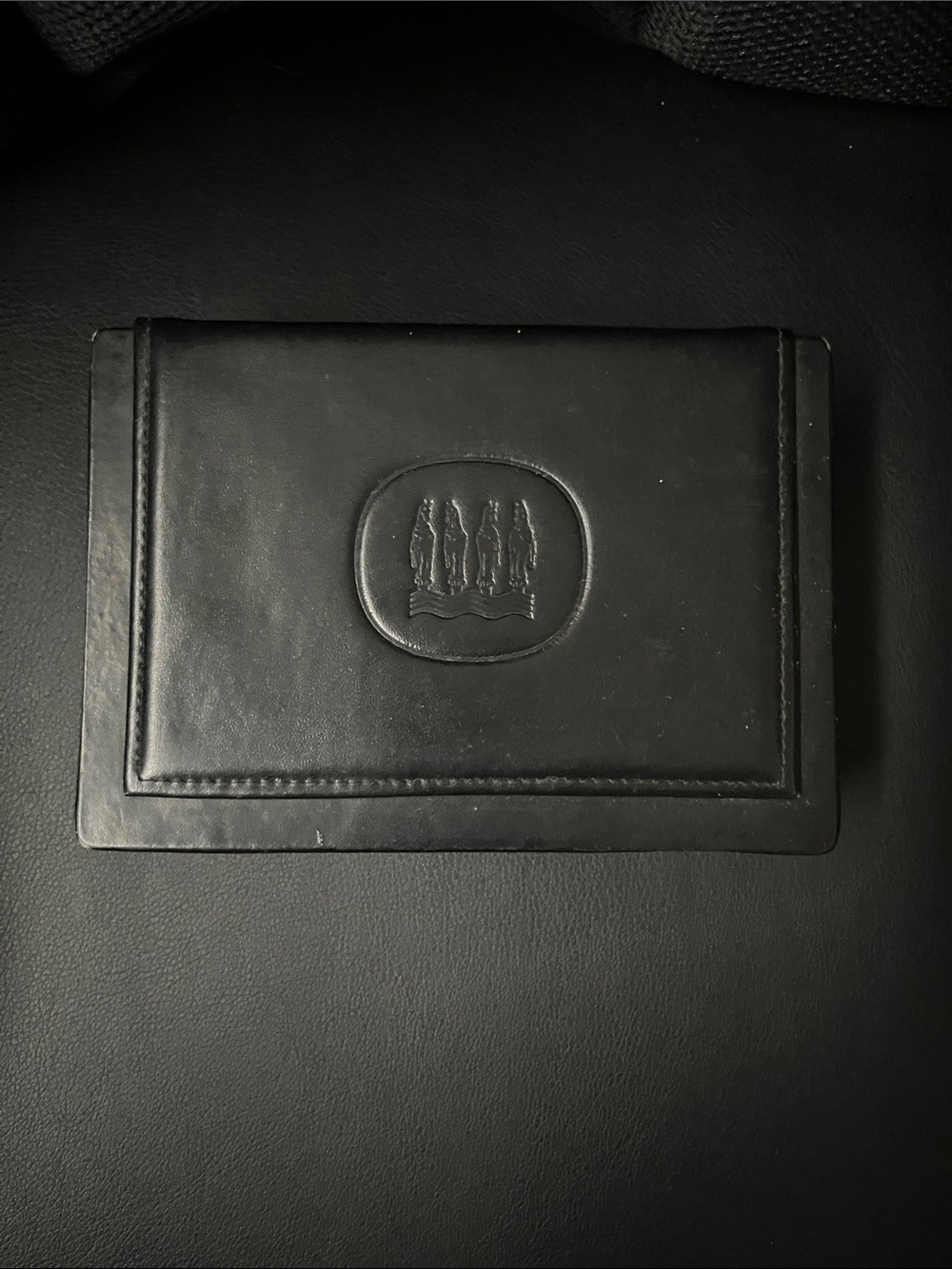 Source Unknown Black Leather Embossed Crest Card & Key Holder